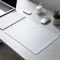 Alas Mouse Kaca Ukuran Khusus Tebal 3mm Sudut Membulat Mudah Dibersihkan untuk Komputer Laptop