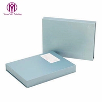 Conception personnalisée, papier kraft A6, vêtements pour bébé, t-shirt, dossiers rigides en carton, inserts, laminage brillant, gaufrage, recyclable