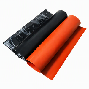 Feuille de caoutchouc silicone rouge/noir 1mm/2mm 250x250mm, résistante à la chaleur, en rouleau, découpe sur mesure, tapis en silicone noir - Product Image 1