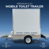 Remorque de toilettes portable antibactérienne facile à nettoyer avec surfaces désinfectantes, design écologique, réservoir de déchets de 1500 L pour usage public