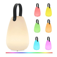 Lanterne cylindrique moderne, lampe de table LED RGB sans fil rechargeable portable, étanche en PE pour une utilisation intérieure/extérieure pour hôtel