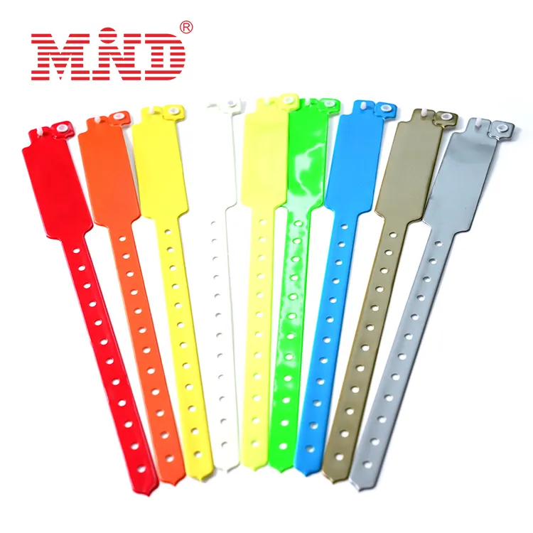 Bracelets réfléchissants MIFARE ultralégers C 50PF en vinyle imperméable et coloré en PVC à usage unique