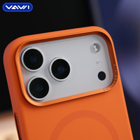 VAWI S009 Coque de téléphone magnétique en silicone liquide avec cadre métallique pour objectif, vente en gros pour iPhone 17 Pro Max, coque magnétique en silicone pour 14-17