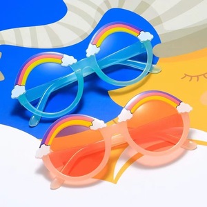 2025 all'ingrosso delle ragazze di moda arcobaleno per <span class=keywords><strong>bambini</strong></span> <span class=keywords><strong>occhiali</strong></span> <span class=keywords><strong>da</strong></span> <span class=keywords><strong>sole</strong></span> Color gelatina dei cartoni animati personalizzato del bambino parasole <span class=keywords><strong>occhiali</strong></span> <span class=keywords><strong>da</strong></span> <span class=keywords><strong>sole</strong></span> per <span class=keywords><strong>bambini</strong></span> - Product Image 6