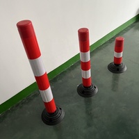 Bon marché Prix Route Borne Réfléchissant Délimiteur Post Sécurité Publique Poste D'avertissement Flexible Avec Base