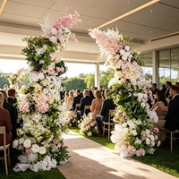 Guirlande de mariage en eucalyptus et fleurs de soie, en forme de croissant de lune et de corne, pour arche, allée, scène et réception