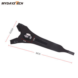 कैम्पिंग कार रिपेयरिंग हाइकिंग के लिए मायडेज़ टेक एडजस्टेबल सांस लेने योग्य रिचार्जेबल डिज़ाइन बैटरी चालित एलईडी फ्लैशलाइट दस्ताने - Product Image 2