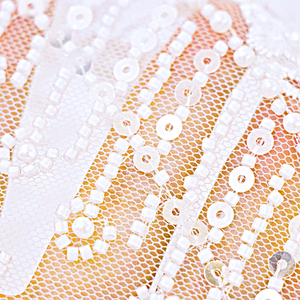 Modelli esplosivi di alta qualità tessuto di pizzo con perline di lusso maglia piuma tessuto ricamato con paillettes per abito da sposa - Product Image 3