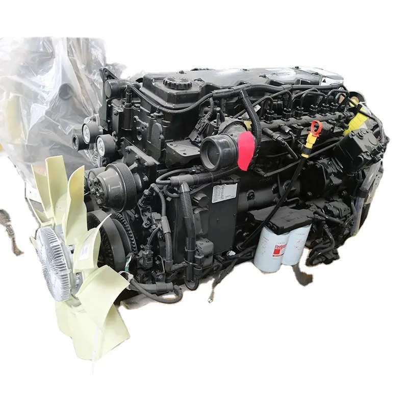 Özel yapılmış ISDe6.7 6 silindirli düşük yakıt tüketimi yüksek hızlı otomobil dizel motor