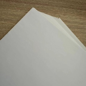 Papier offset sans bois de haute qualité blanc brut 67 g/m²/77 g/m²/97 g/m² pour l'impression de livres et de cahiers - Product Image 2