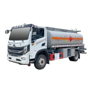 Nuevo Camión Cisterna Dongfeng 4x2 de China para Exportación, 10 Metros Cúbicos, 165HP, Vehículo para Transporte de Líquidos Inflamables - Product Image 1