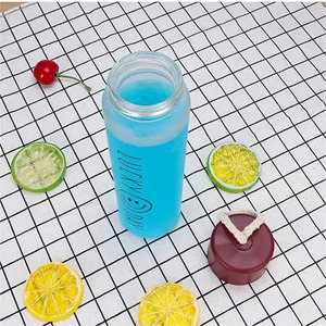 Bottiglia d'acqua in vetro smerigliato da 350Ml con coperchio a vite in plastica bianca marrone <span class=keywords><strong>nero</strong></span> rosso - Product Image 2