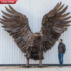 Grande décoration de jardin, Sculpture d'animaux en laiton, Statues d'aigle d'extérieur en Bronze à vendre