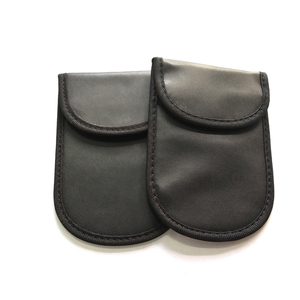 2025 meilleure vente RFID <span class=keywords><strong>voiture</strong></span> clé bloqueur étui étiquettes et étiquettes d'actifs conception de cage de Faraday et blocage du signal <span class=keywords><strong>antivol</strong></span> - Product Image 5