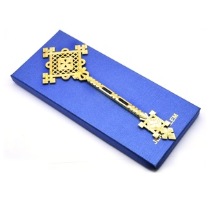 Gerusalemme A Mano Croce D'oro Placcato In Lega di Zinco del Metallo - Product Image 4