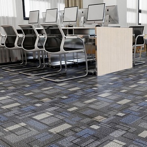 Carreaux <span class=keywords><strong>de</strong></span> tapis <span class=keywords><strong>de</strong></span> <span class=keywords><strong>sol</strong></span> en <span class=keywords><strong>PVC</strong></span> auto-adhésifs à peler et à coller pour le garage <span class=keywords><strong>de</strong></span> la <span class=keywords><strong>salle</strong></span> <span class=keywords><strong>de</strong></span> sport - Product Image 6