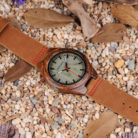 Vente chaude montre pour hommes de luxe avec cadran 44mm nouveaux produits japon mouvement à Quartz bois/bracelet en cuir à la mode boîte-cadeau gratuite