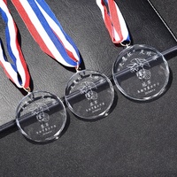 Nouvelle conception de médaille en cristal personnalisée, souvenir sportif, trophée en cristal de verre pour le football, récompenses, médailles, plaques, artisanat
