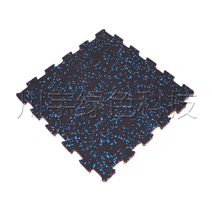 Alfombrillas de espuma entrelazadas de 15mm con tapa de goma para suelos de gimnasio y garaje-Alfombra de goma con diseño de rompecabezas - Product Image 1
