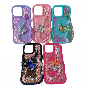 Kawaii mariposa de dibujos animados cadena correa de muñeca pulsera coloridos encantos Kit para <span class=keywords><strong>iPhone</strong></span> 16 Pro Max/iPhone15 Pro Max funda de teléfono móvil - Product Image 1