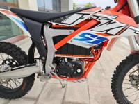 Heartbeat High Power Electric Dirt Bike 8000W 72V 21 18 Inch Full Size 340mm Ground Clearance Off Road Electric Motorcycle