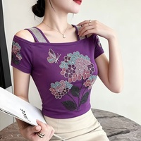 Atasan Wanita Kerah Kotak Desain Musim Panas Mewah Berlian Hydrangea Atasan Wanita Berhias Berlian Imitasi Kupu-kupu Bunga Kaos Bernapas