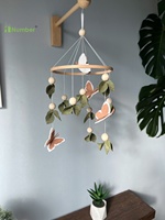 Produits pour bébés en gros, mobiles de berceau bohèmes en feutre doux, papillon, feuille, mobiles de berceau faits à la main pour bébés avec des perles en bois