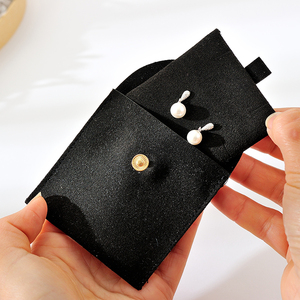Cartes d'emballage pour bijoux en microfibre, directement de l'usine, diverses couleurs, logo personnalisé, étiquettes et cartes pour colliers et boucles d'oreilles - Product Image 4