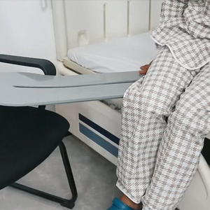 Tablero de transferencia deslizante de plástico reforzado Tablero de transferencia de silla de ruedas fácil de mover para tablero de transferencia de pacientes discapacitados - Product Image 6