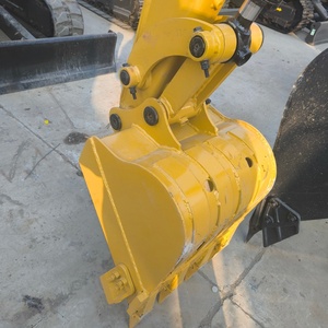 Excavadora Usada a Precio Económico, Mini Excavadora CAT 303.5E, con Certificación EPA y CE, Mini Excavadora CAT 303.5 de 3 Toneladas con Orugas de Goma - Product Image 6