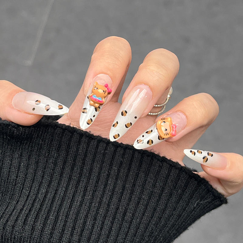 BY1863 long pointed leopard print