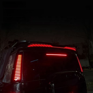 Aileron arrière sport LED fumé ABS avec feux de freinage dynamiques et clignotants séquentiels, compatible avec les accessoires BYD Ti7 - Product Image 5