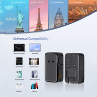 Adaptateur de voyage international ignifuge 45W QC3.0 PD3.1 avec 2 ports USB-C et 1 port USB, prise ultra-mince tout-en-un pour ordinateur portable, appareil photo et écouteurs