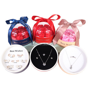 Boîte à bijoux de luxe personnalisée avec logo, fleurs séchées romantiques préservées pour bagues, pendentifs, boucles d'oreilles, <span class=keywords><strong>prix</strong></span> d'usine éternel - Product Image 2