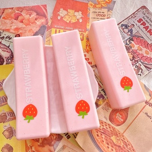 Orsetto Squishy a Forma di Bastoncino di Latte alla Fragola, Giocattolo Antistress a Lenta Risposta, Morbido in PU/Poliuretano, Gadget per Alleviare lo Stress Muscolare - Product Image 2