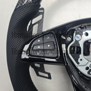 สินค้ายอดนิยมพวงมาลัยหนังแบบเจาะรูผสานคาร์บอนไฟเบอร์สำหรับ Mercedes Benz GLC/GLC63 AMG - Product Image 5