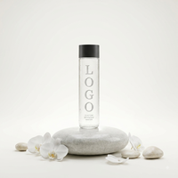 Bouteille d'eau en verre cylindrique avec logo personnalisé et couvercle noir, style Voss, pour eau minérale et jus