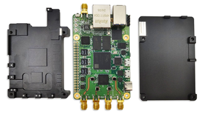Aggloméré CROWDSUPPLY SignalSDR Pro Robuste, Compact, Haute performance SDR SBC Compatibilité inégalée Support logiciel AD9361 - Product Image 2