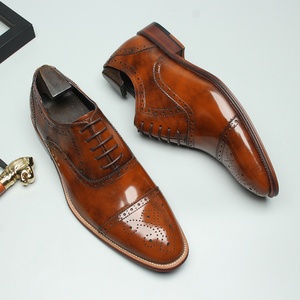 Chaussures en cuir Oxford pour hommes, trois pièces, en cuir véritable, style britannique, gravées, chaussures formelles d'affaires, chaussures de soirée - Product Image 3