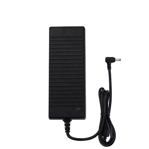 Cargador adaptador de corriente universal de escritorio 12V 10A Fuente de alimentación de CA de 120W para luces LED CCTV - Product Image 5