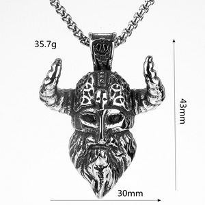 Collar con Colgante de Acero Inoxidable de Guerrero Vikingo Nórdico, Regalo para Hombre, Diseño de Rostro, Estilo Geométrico Asimétrico - Product Image 5