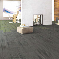 Moderne Luxus-Hotelteppichfliesen 50x50 Nylon Schlingenflor Puzzlemuster Waschbar für Heim Gewerbe Büro Nutzung Bitumen-Rückenbeschichtung