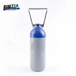 2.7升高压氧气瓶由无缝钢管制成，广泛用于工业医疗
