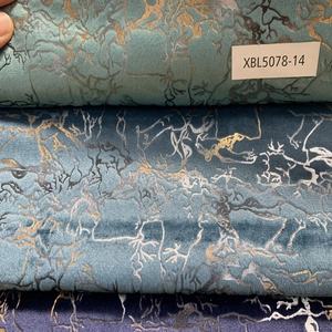 Nouveau <span class=keywords><strong>produit</strong></span> tissu de canapé 100% polyester rembourrage textile de maison tissu bronzant tissu coréen bleu marine tissu de velours hollandais - Product Image 6