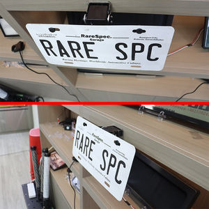 Nouveau modèle 2026 USA Porte-<span class=keywords><strong>plaque</strong></span> de <span class=keywords><strong>moto</strong></span> télécommandé à bascule 177mm * 100mm - Product Image 2