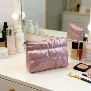 Fashion <b>Padded</b> <b>Waterproof</b> Cosmetic Multifunctional Portable Wash Clutch Storage Bag - Product Image 4
