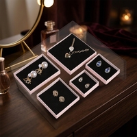 Boîte d'emballage rigide carrée en carton recyclé pour bijoux, avec insert en éponge pour boucles d'oreilles, boîte cadeau personnalisée