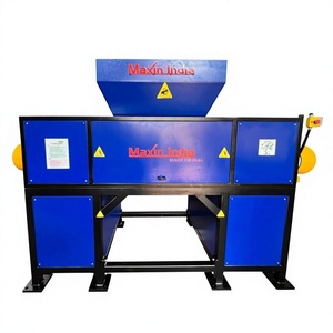 Déchiqueteuse de tissus à double arbre, capacité de 750 kg par heure, semi-automatique, pour usage industriel - Product Image 1