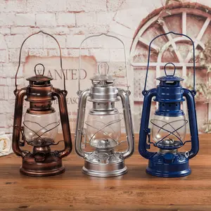 Nostalgische Retro Smeedijzeren Kerosinelamp Ouderwetse Draagbare Glazen Paardenlamp Outdoor Camping Licht Olielamp