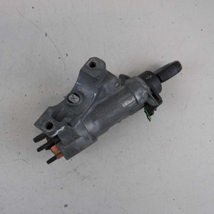 Interruttore di accensione 4B0905851C per Seat Ibiza Mk3 2002-2009 usato (73513) - Product Image 1